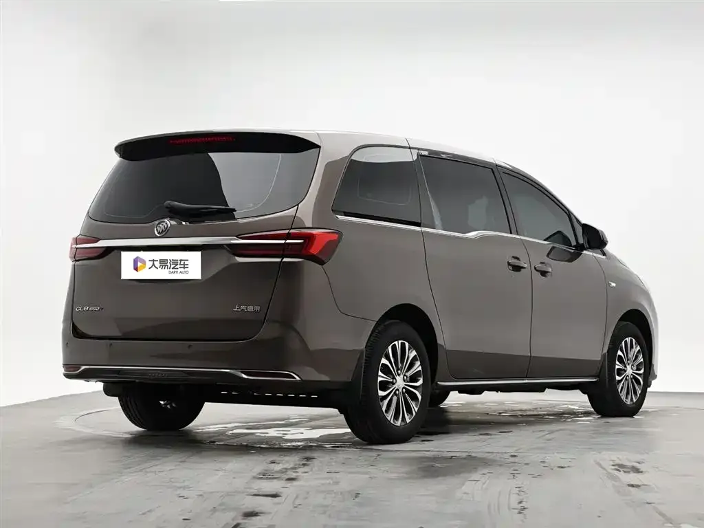 Buick GL8 2022 из CN, фото 6