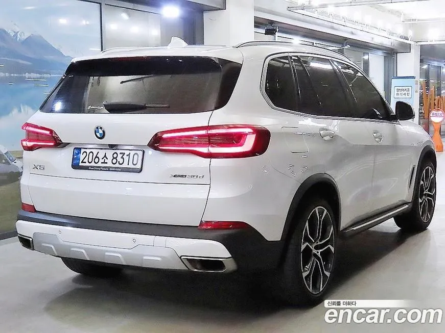 BMW X5 — фото 6