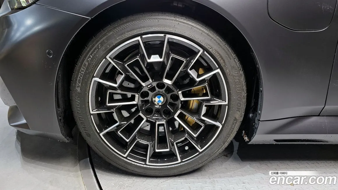 BMW M5 2026 из KR, фото 10