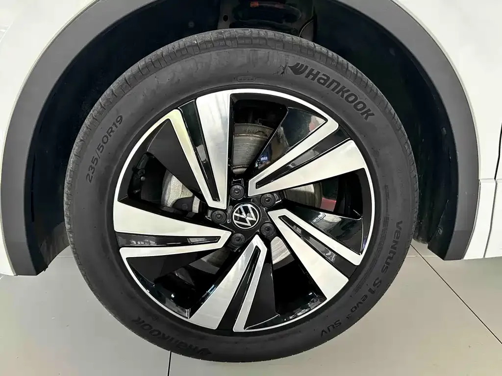 Volkswagen Tiguan X 2023 из CN, фото 4