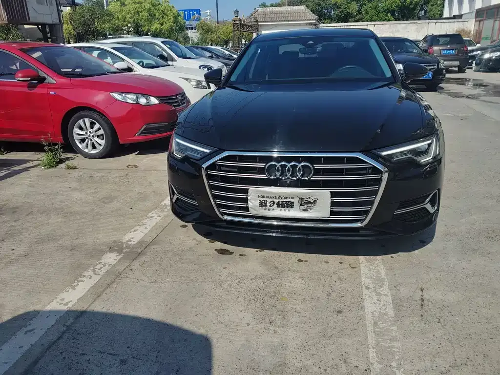 Audi A6L 2022 из CN, фото 10