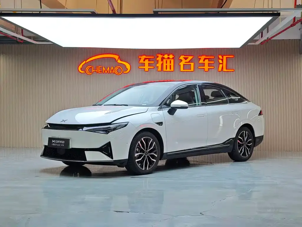 XPeng P5