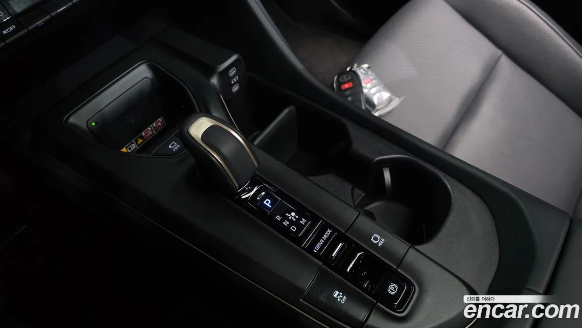 Toyota Crown 2023 из KR, фото 2