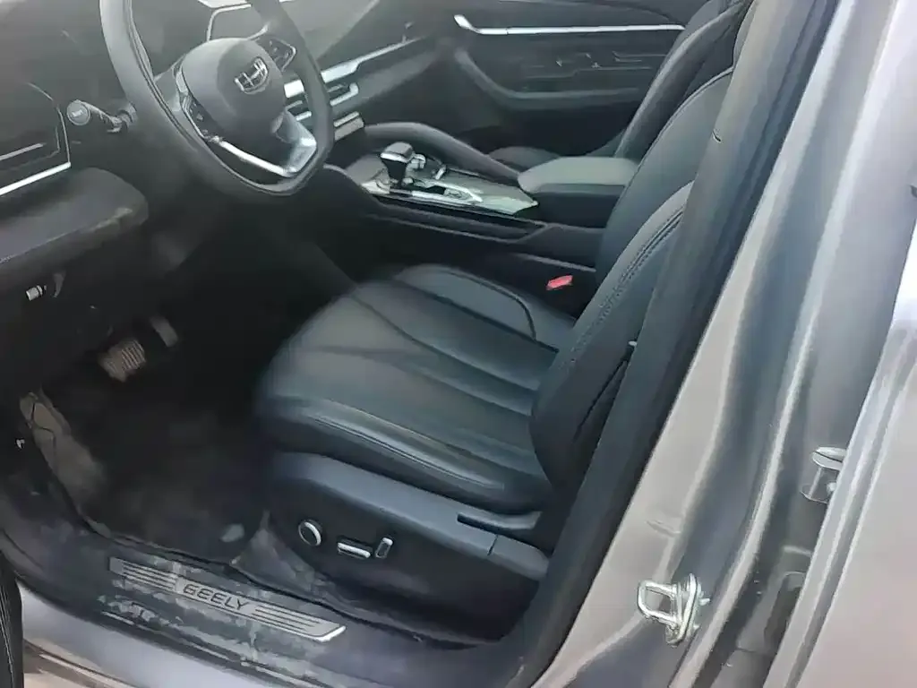 Geely Xingyue L 2024 из CN, фото 2