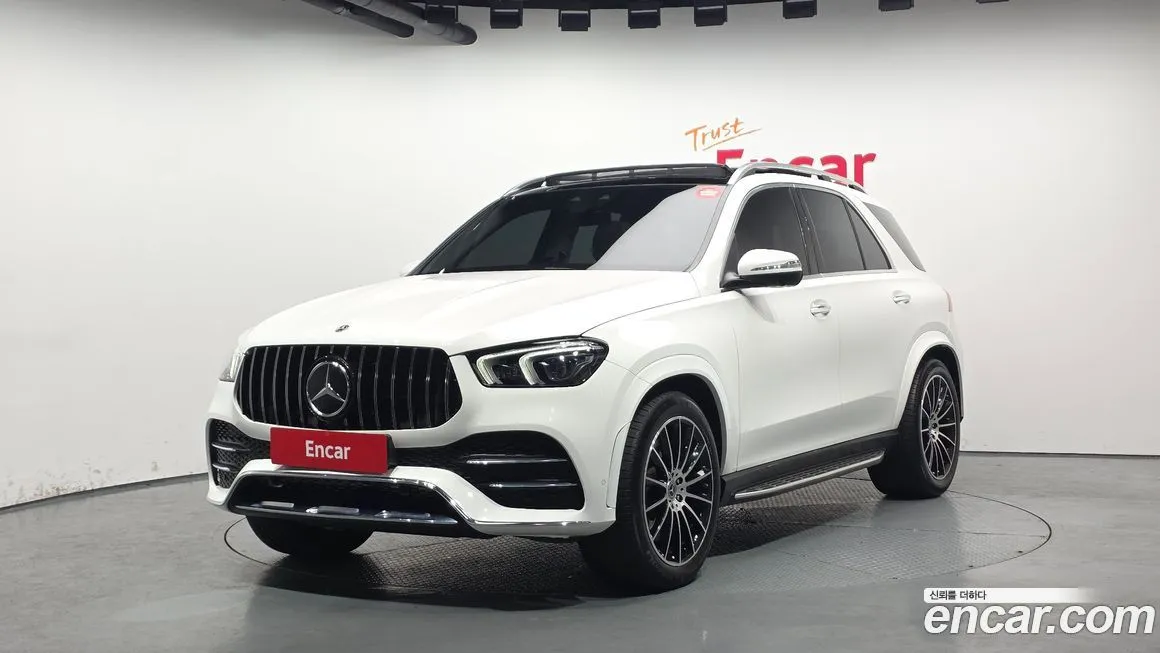 Mercedes-Benz GLE-Class — фото 1
