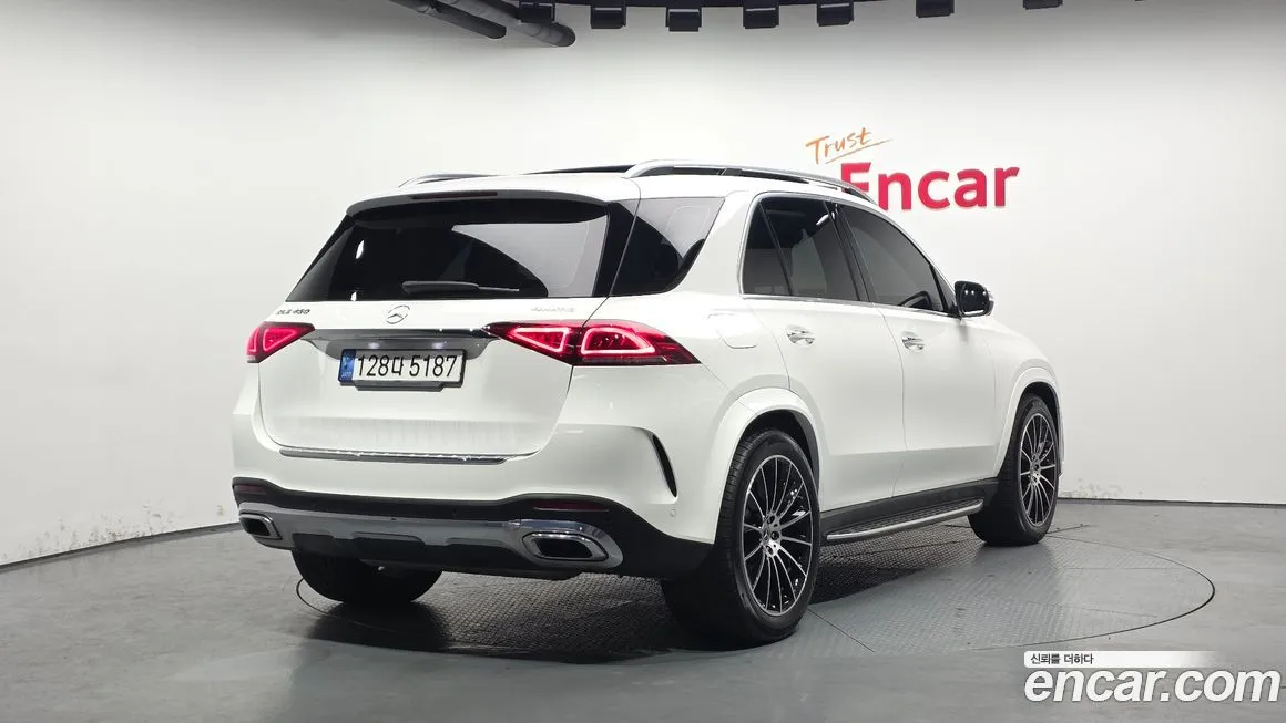 Mercedes-Benz GLE-Class — фото 2