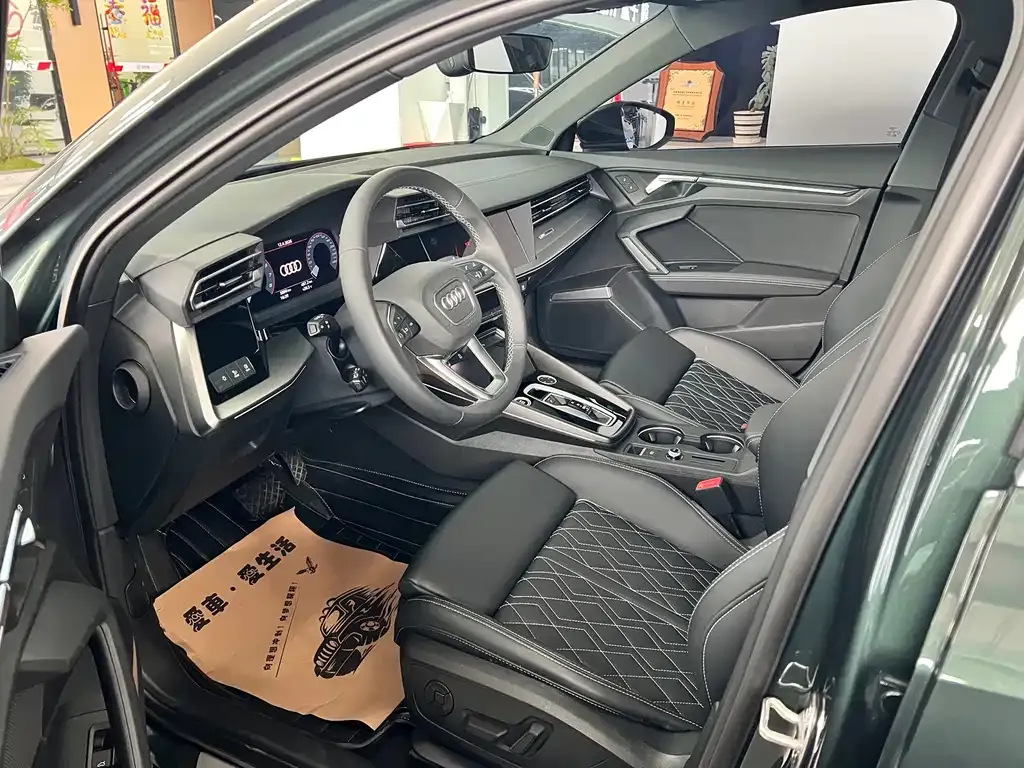 Audi A3 2025 из CN, фото 6