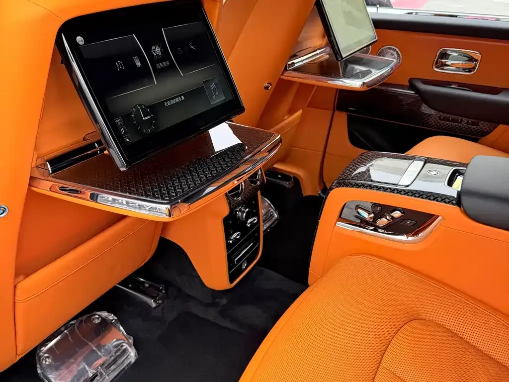 Rolls-Royce Cullinan 2022 из CN, фото 4