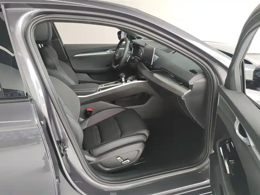 Geely Xingrui 2024 из CN, фото 3