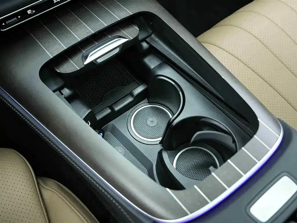 Mercedes-Benz E-Class 2025 из CN, фото 9