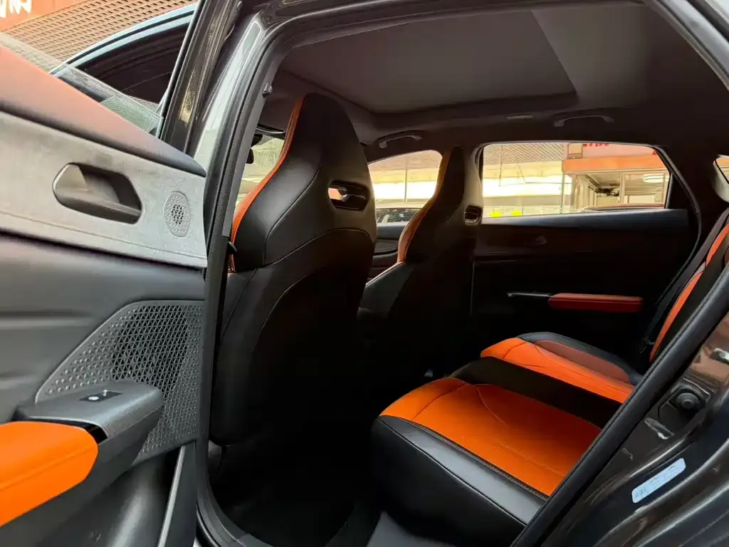 Changan UNI-V 2025 из CN, фото 2