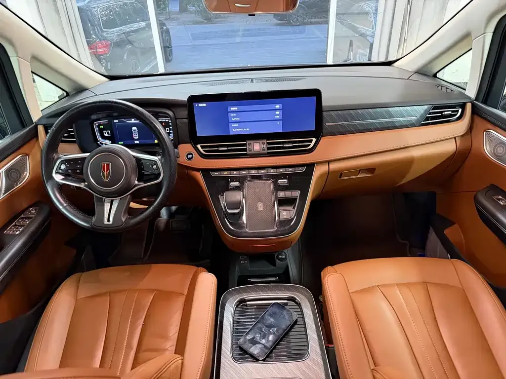 Hongqi HQ9 2024 из CN, фото 9