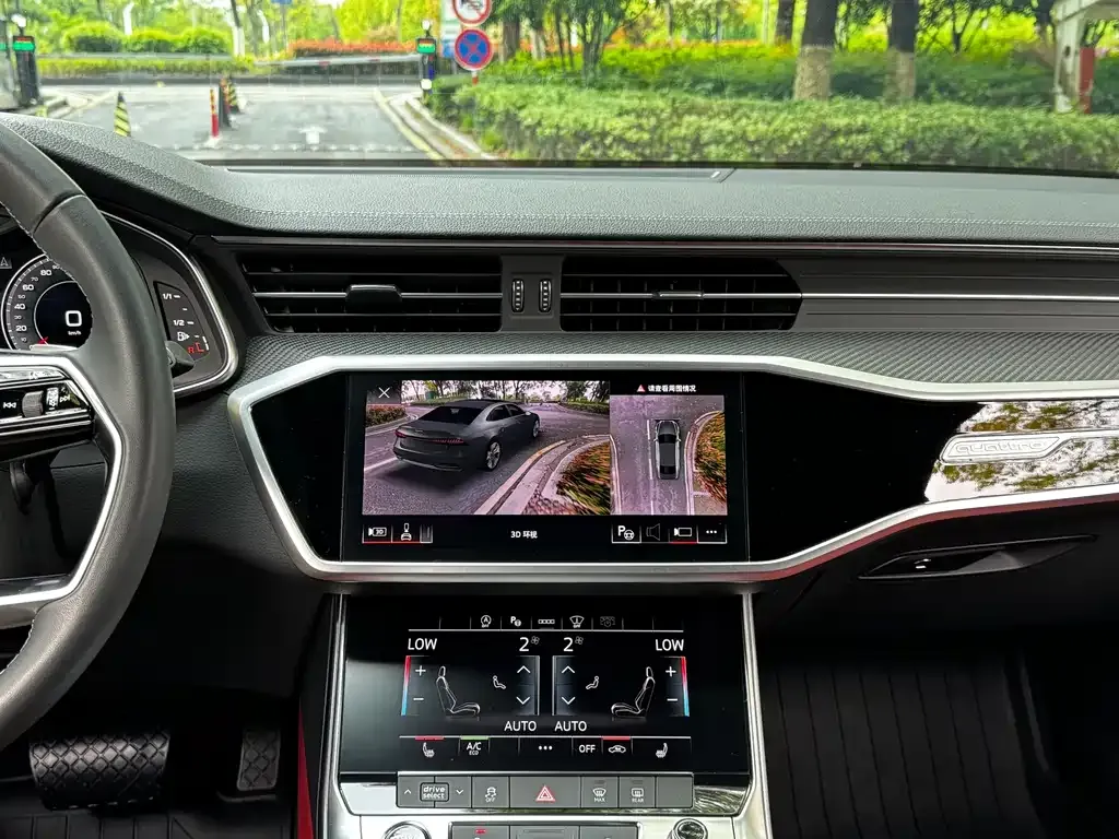 Audi A7L 2023 из CN, фото 5