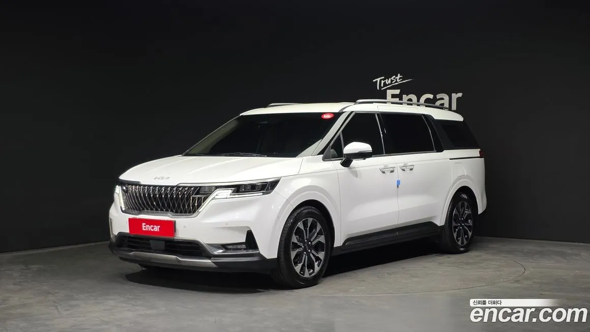 Kia Carnival 2023 из KR, фото 1