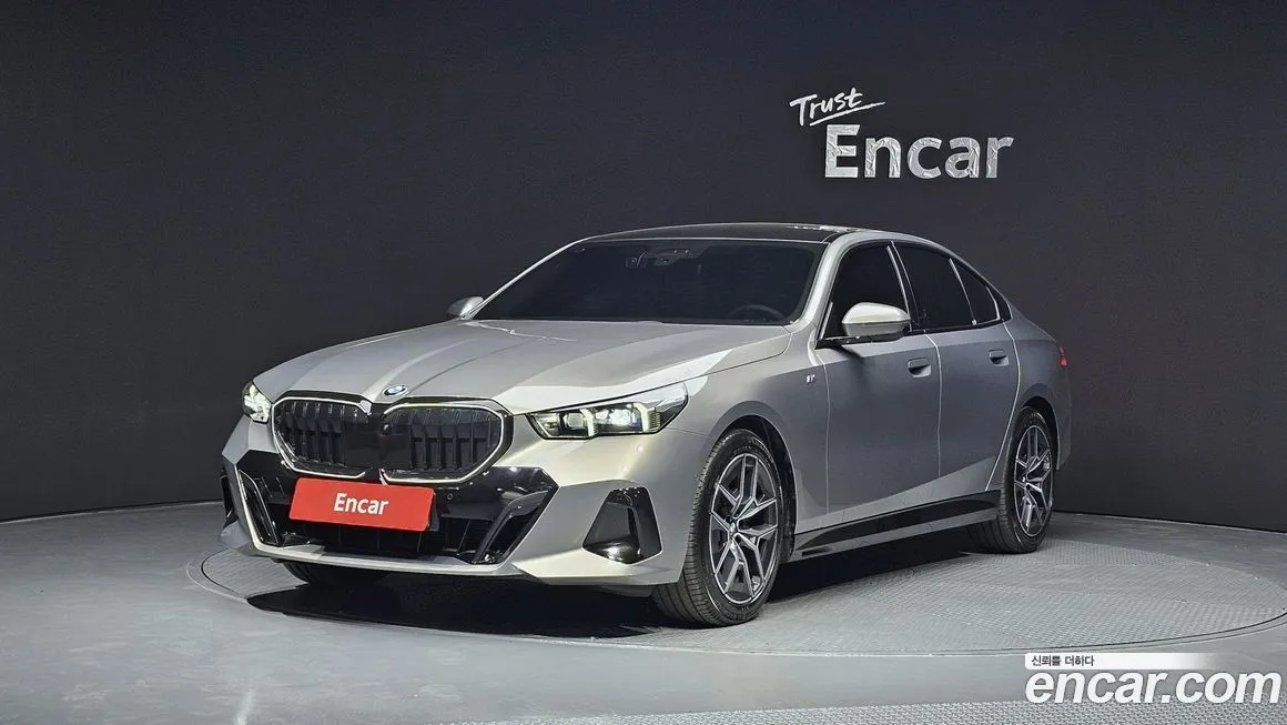 BMW 5-Series 2025 из KR, фото 1
