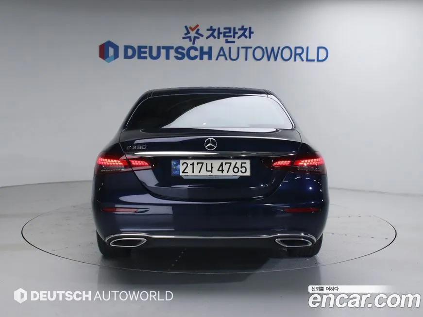 Mercedes-Benz E-Class 2023 из KR, фото 9