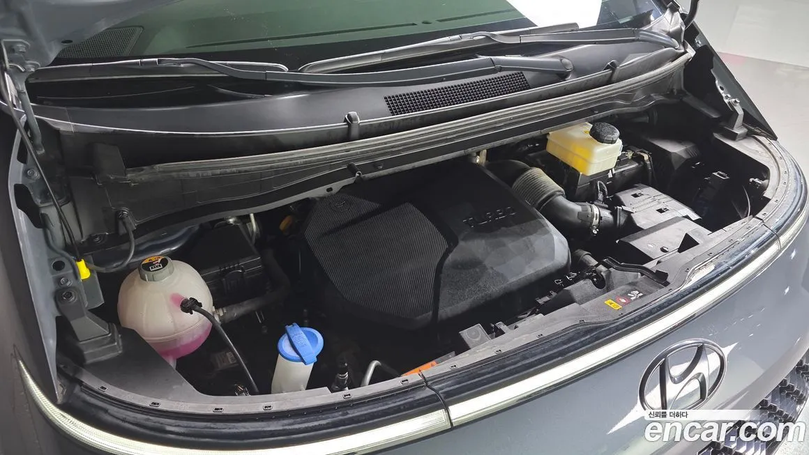 Hyundai Staria 2023 из KR, фото 10