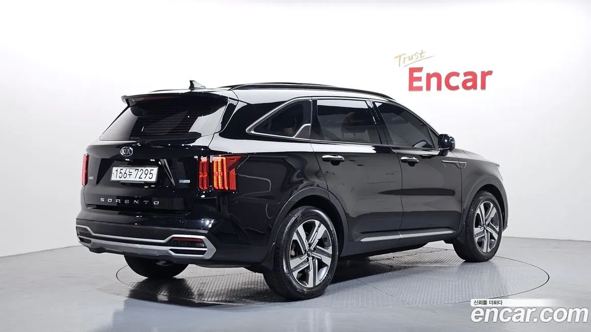 Kia Sorento — фото 4