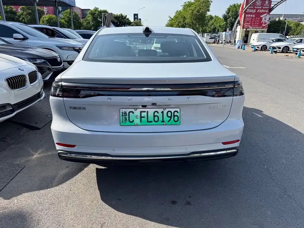 Geely Galaxy A7 2025 из CN, фото 8
