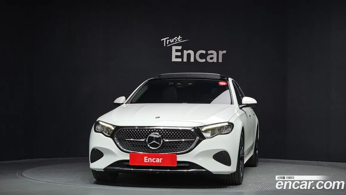 Mercedes-Benz E-Class — фото 5