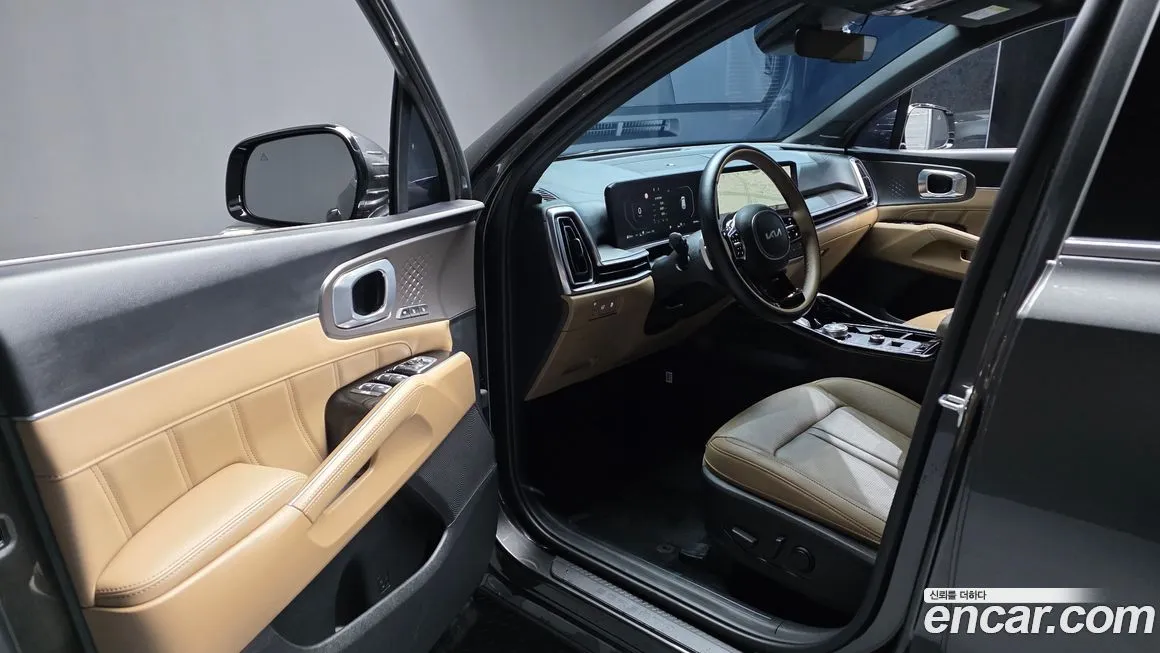 Kia Sorento — фото 7