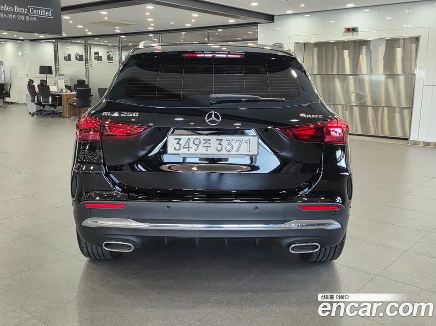 Mercedes-Benz GLA-Class — фото 3
