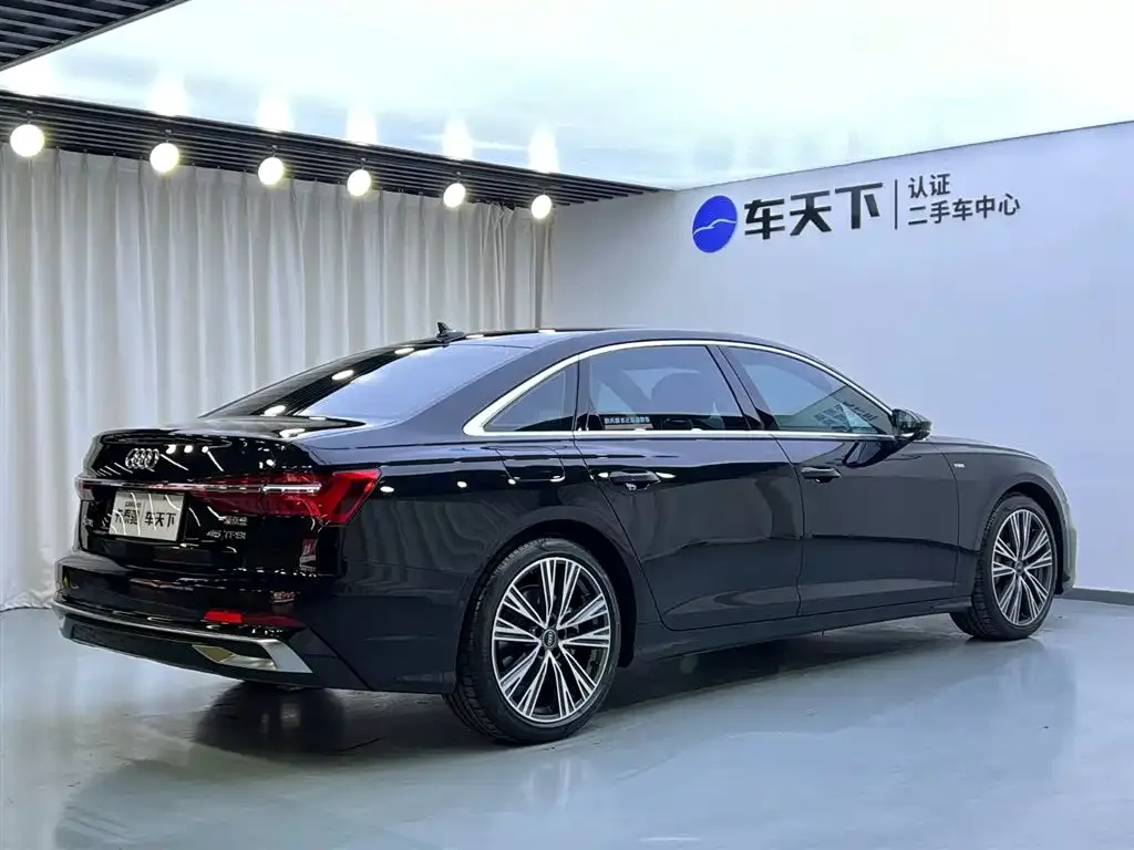Audi A6L 2025 из CN, фото 9