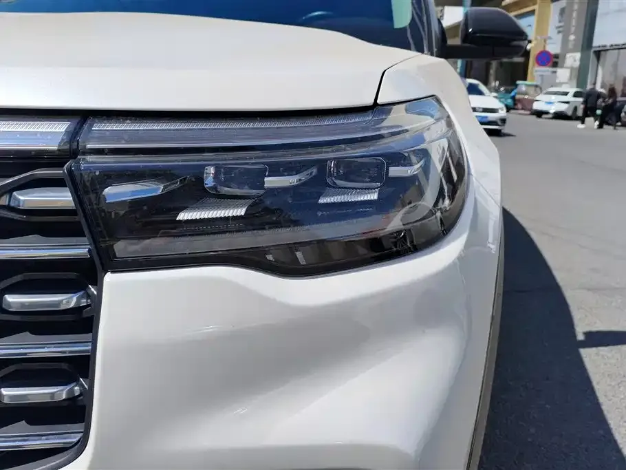 Ford Explorer 2024 из CN, фото 2