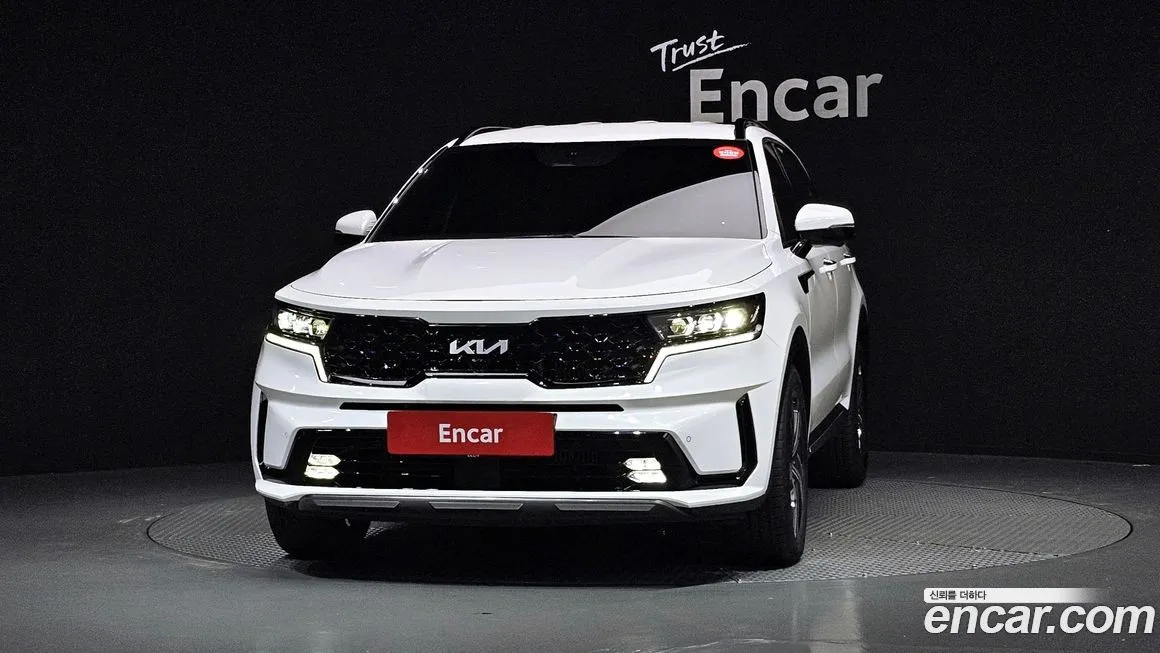 Kia Sorento — фото 7