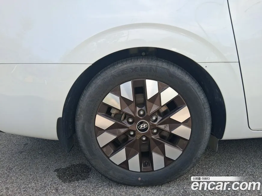 Hyundai Staria 2023 из KR, фото 5