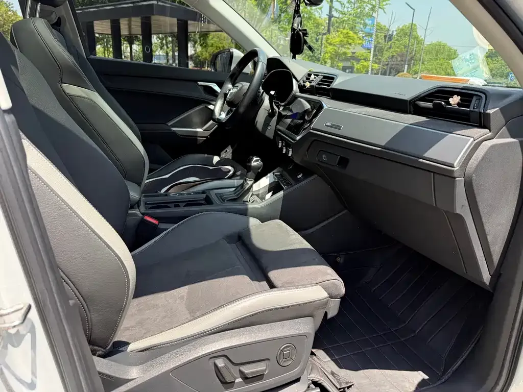 Audi Q3 2022 из CN, фото 7