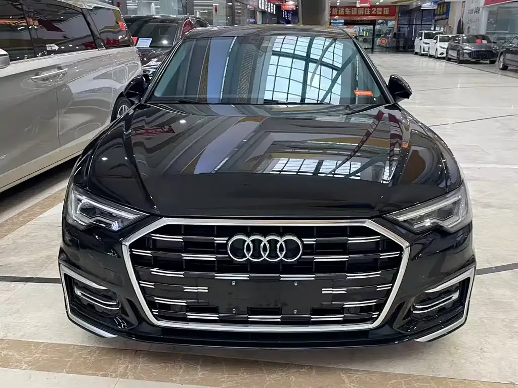 Audi A6L — фото 10