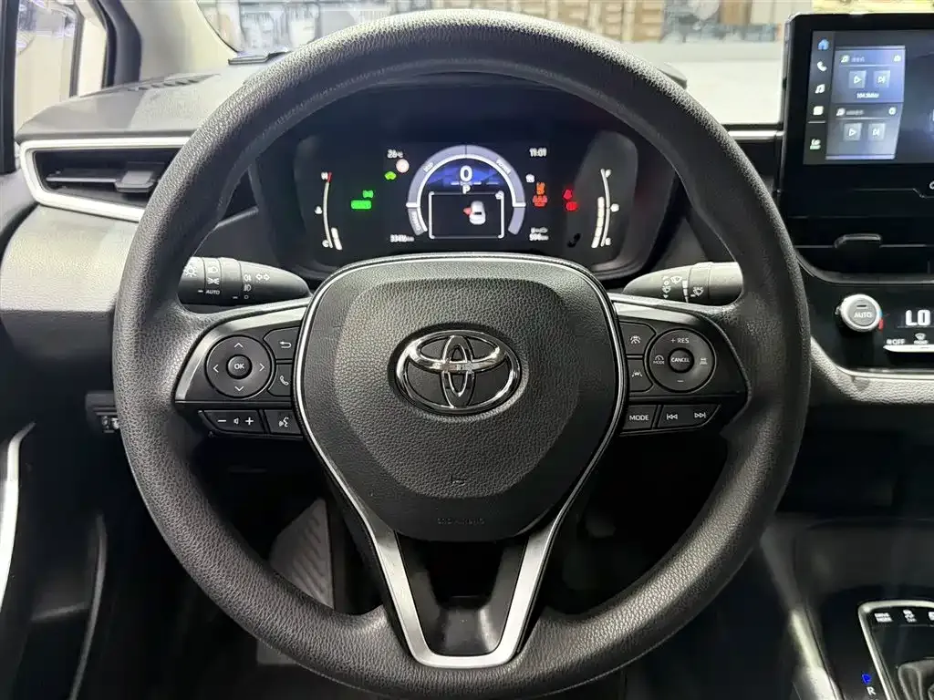Toyota Corolla 2025 из CN, фото 4