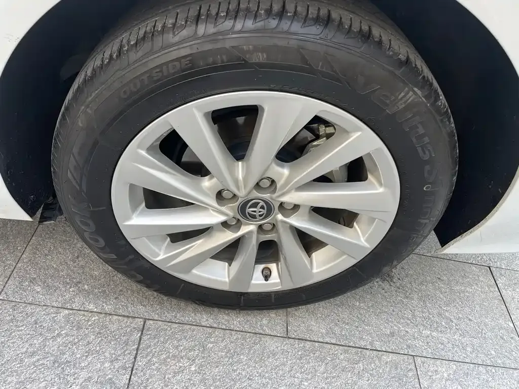 Toyota Camry 2024 из CN, фото 7