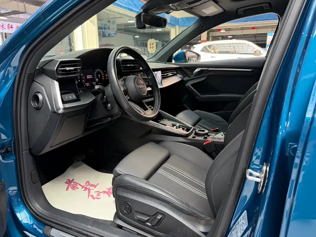 Audi A3 2021 из CN, фото 4