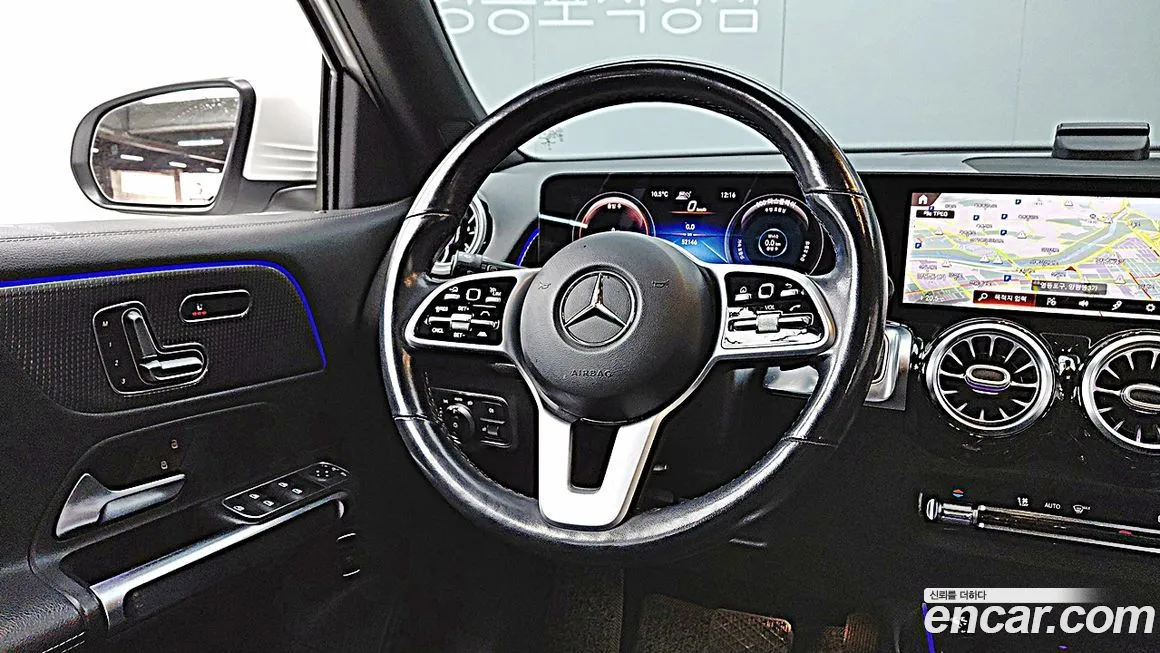 Mercedes-Benz GLB-Class — фото 3