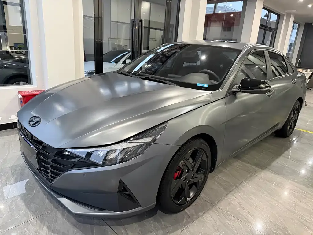 Hyundai Elantra 2023 из CN, фото 1