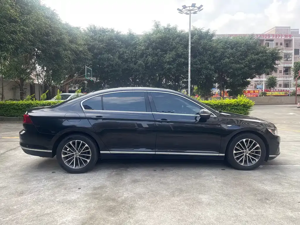 Volkswagen Magotan 2021 из CN, фото 6