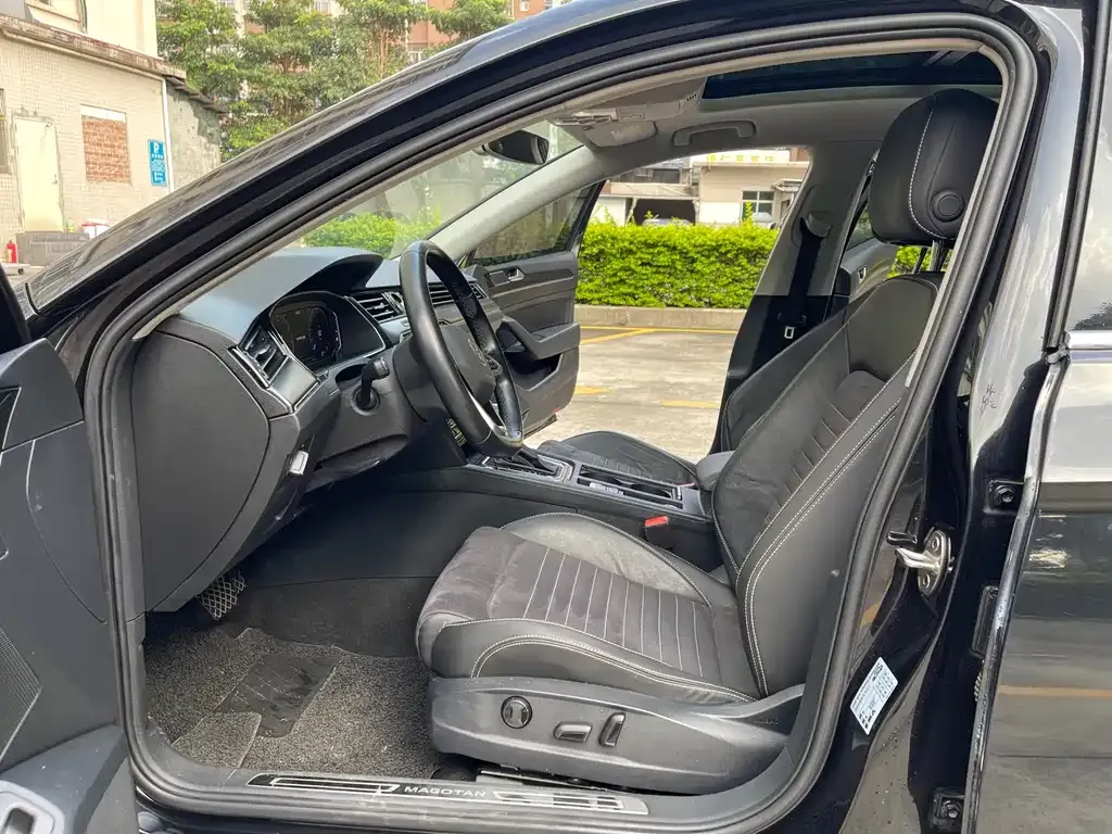 Volkswagen Magotan 2021 из CN, фото 8