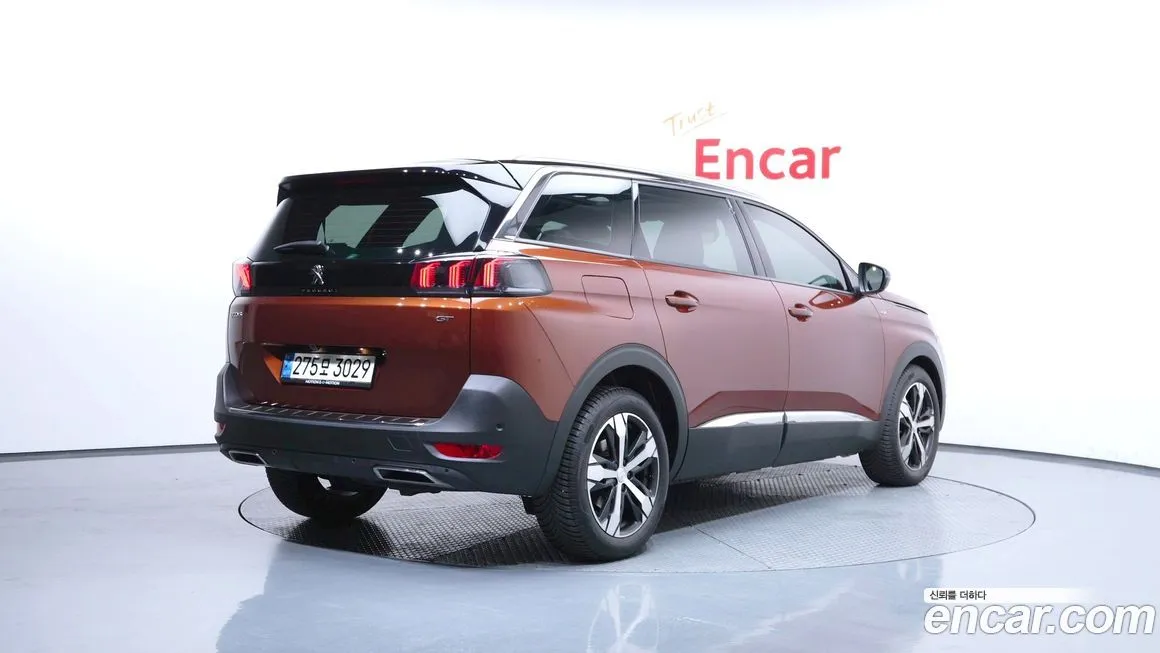 Peugeot 5008 2022 из KR, фото 5
