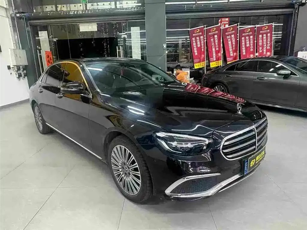 Mercedes-Benz E-Class 2024 из CN, фото 3