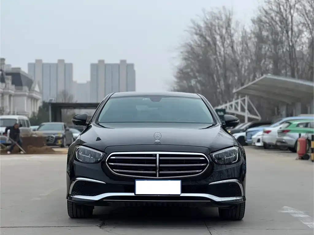 Mercedes-Benz E-Class 2023 из CN, фото 6