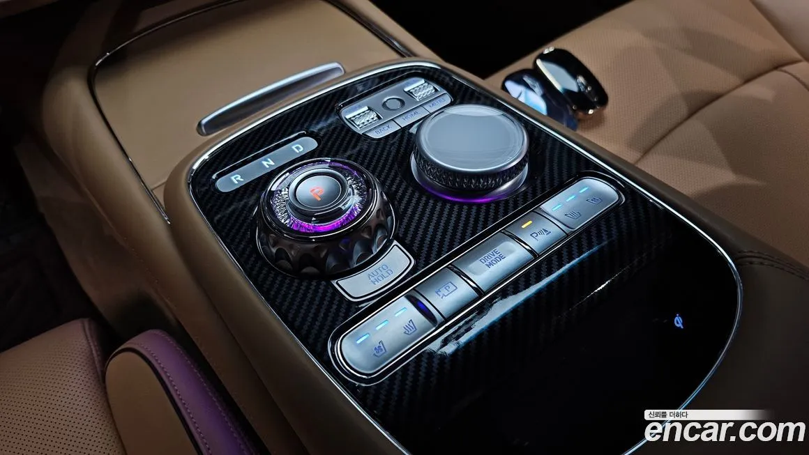 Genesis G90 2023 из KR, фото 8
