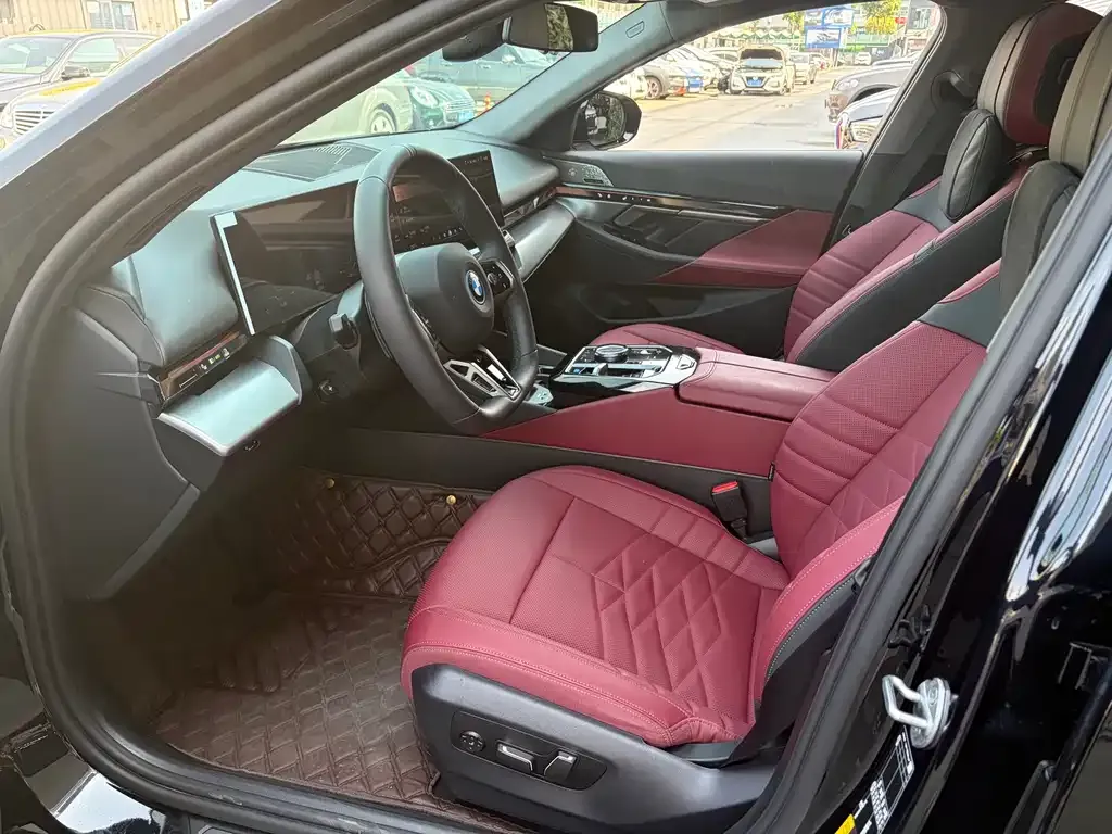 BMW i5 2025 из CN, фото 7