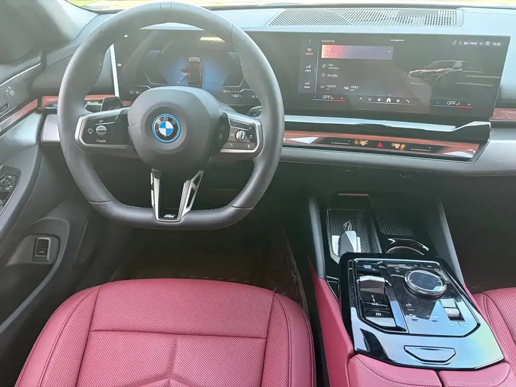 BMW i5 2025 из CN, фото 9
