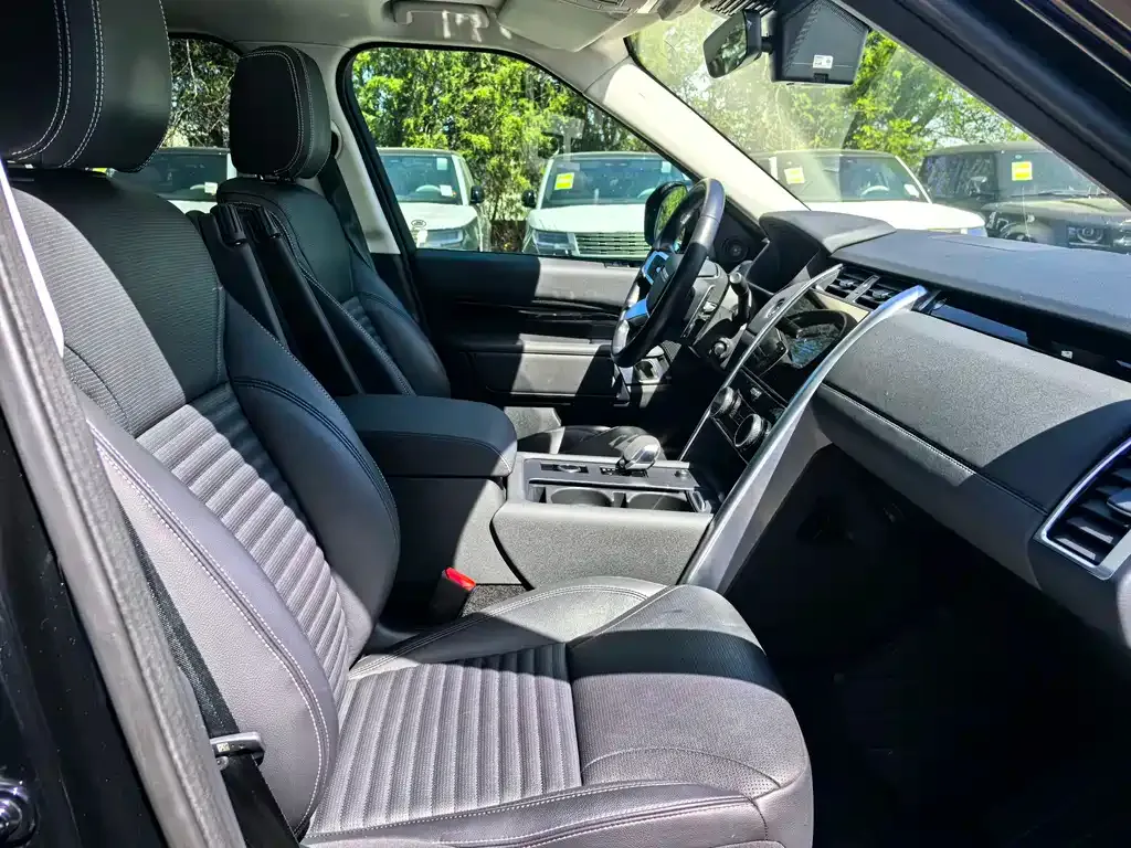 Land Rover Discovery 2024 из CN, фото 6
