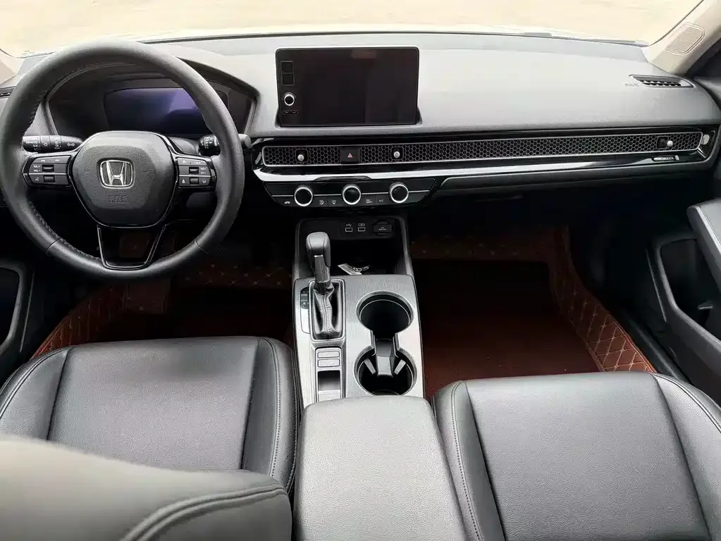 Honda Civic 2022 из CN, фото 2