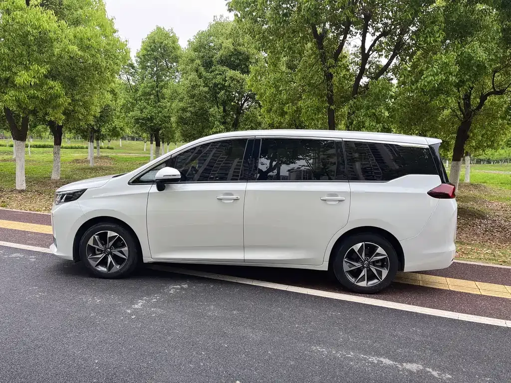 GAC Motor Trumpchi M6 2022 из CN, фото 10