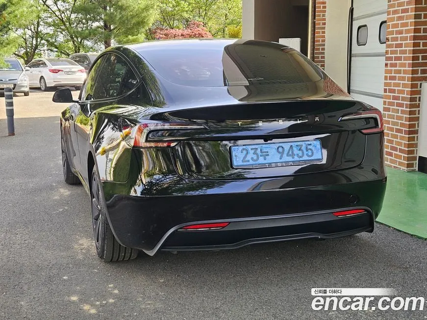 Tesla Model 3 2024 из KR, фото 7