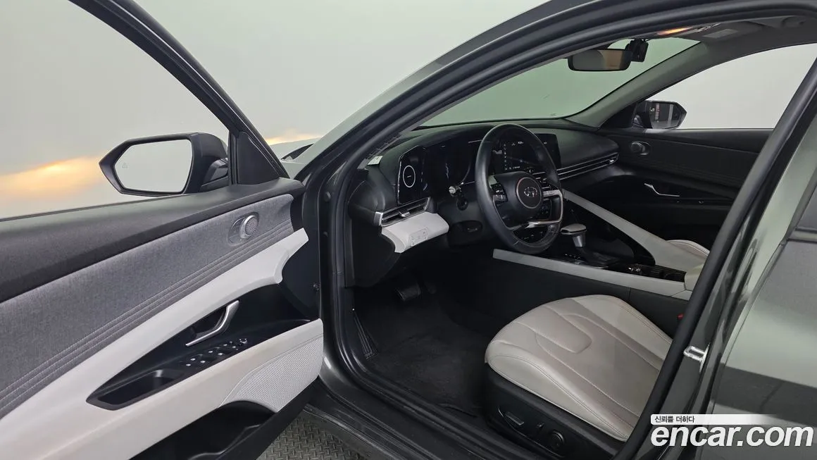 Hyundai AVANTE 2021 из KR, фото 10